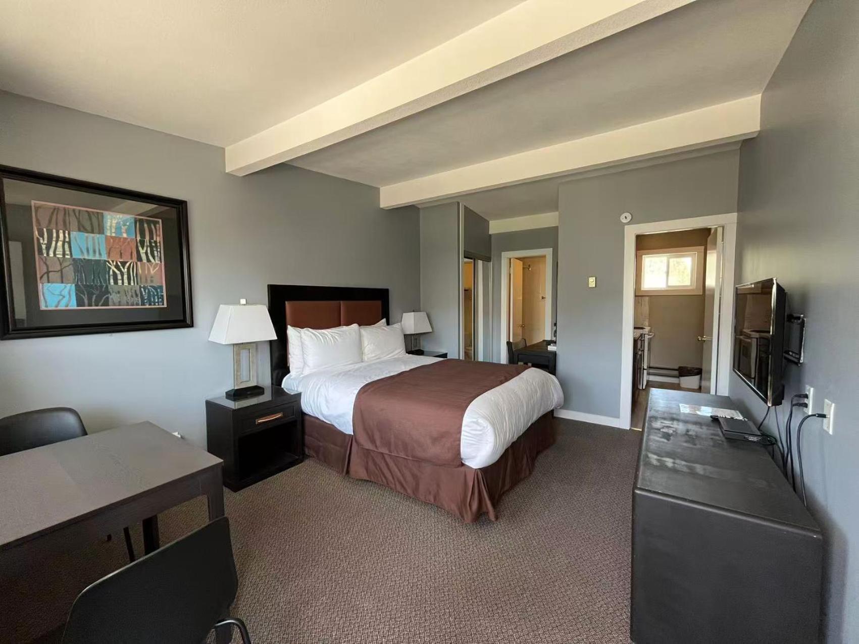 Rondo Motel Golden